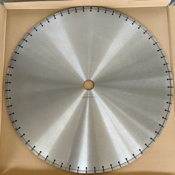 ใบเลื่อยตัดเพชรขนาด 700 มม. มีประสิทธิภาพสูงสำหรับการตัดคอนกรีตสำเร็จรูป